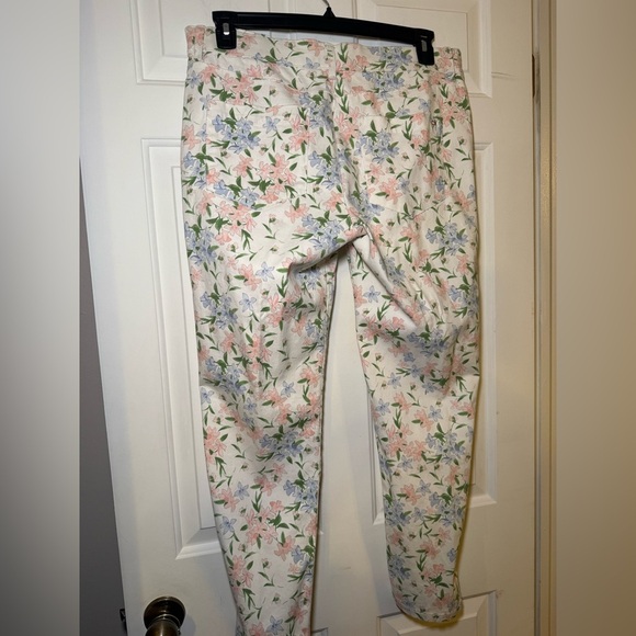 Calvin Klein Floral Cotton Twill Pants Size 12 Blue Pink Soft - Picture 6 of 7